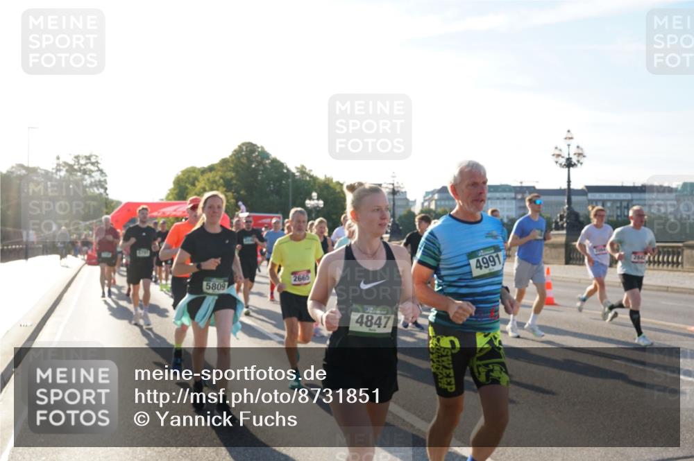 07.09.2025 - BARMER Alsterlauf Yannick Fuchs http://msf.ph/oto/8731851 07.09.2025 09:02:30 Laufen 5809, 2665, 4847, 4991 meine-sportfotos.de