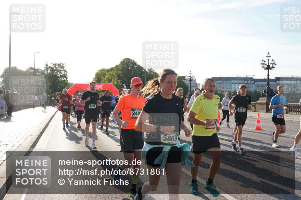 07.09.2025 - BARMER Alsterlauf Yannick Fuchs http://msf.ph/oto/8731861 07.09.2025 09:02:30 Laufen 3168, 5791, 20, 248, 5809, 565, 2797, 3078 meine-sportfotos.de