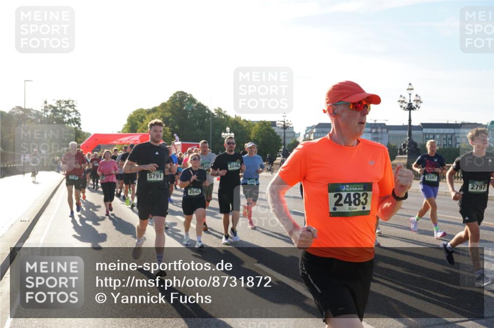07.09.2025 - BARMER Alsterlauf Yannick Fuchs http://msf.ph/oto/8731872 07.09.2025 09:02:31 Laufen 5791, 3144, 2045, 2046, 336, 36, 2483, 2347, 2797 meine-sportfotos.de