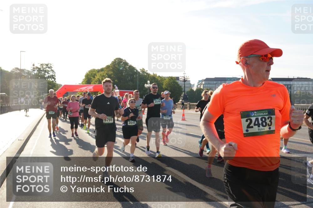 07.09.2025 - BARMER Alsterlauf Yannick Fuchs http://msf.ph/oto/8731874 07.09.2025 09:02:31 Laufen 3168, 5791, 2046, 2045, 3365, 36, 2483 meine-sportfotos.de
