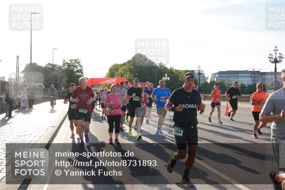 07.09.2025 - BARMER Alsterlauf Yannick Fuchs http://msf.ph/oto/8731893 07.09.2025 09:02:34 Laufen 530, 3169, 3168, 857, 3408, 188, 2244, 305, 5364 meine-sportfotos.de