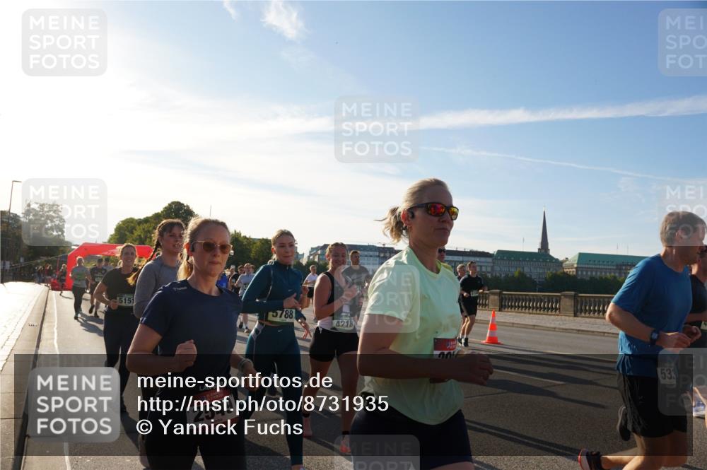 07.09.2025 - BARMER Alsterlauf Yannick Fuchs http://msf.ph/oto/8731935 07.09.2025 09:02:41 Laufen 5151, 5788, 36, 2549, 4218, 53 meine-sportfotos.de