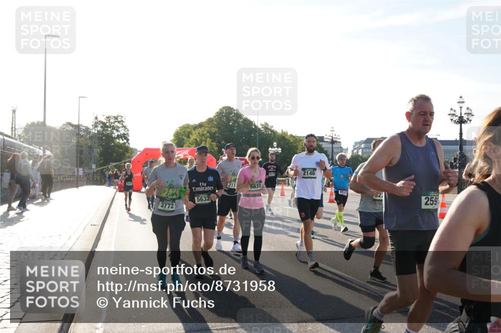 07.09.2025 - BARMER Alsterlauf Yannick Fuchs http://msf.ph/oto/8731958 07.09.2025 09:02:45 Laufen 211, 5631, 5632, 3772, 2146, 28, 4938, 2591 meine-sportfotos.de