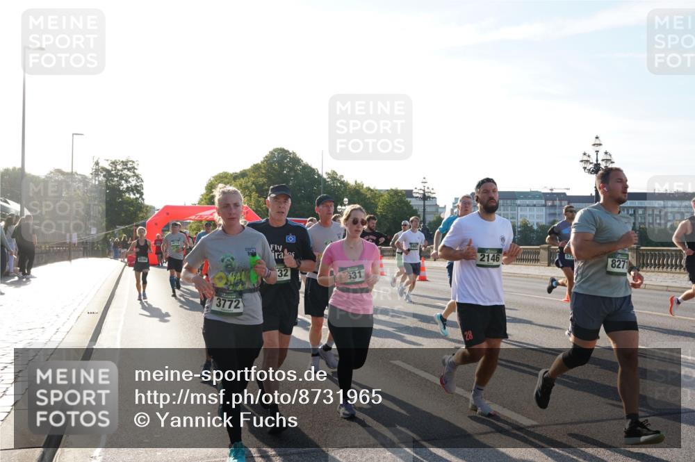 07.09.2025 - BARMER Alsterlauf Yannick Fuchs http://msf.ph/oto/8731965 07.09.2025 09:02:46 Laufen 4715, 2146, 575, 32, 531, 8271, 3772, 28 meine-sportfotos.de