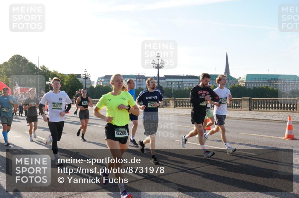 07.09.2025 - BARMER Alsterlauf Yannick Fuchs http://msf.ph/oto/8731978 07.09.2025 09:02:49 Laufen 4710, 5805, 24, 3267, 6206, 473, 518, 5657, 5901 meine-sportfotos.de