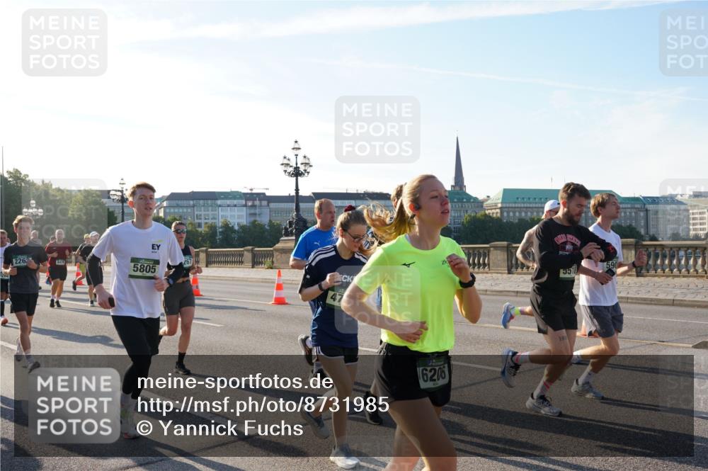 07.09.2025 - BARMER Alsterlauf Yannick Fuchs http://msf.ph/oto/8731985 07.09.2025 09:02:49 Laufen 2263, 8479, 5805, 267, 590, 551, 6206, 199 meine-sportfotos.de