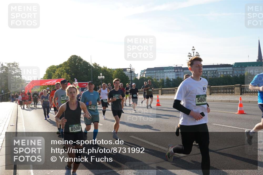 07.09.2025 - BARMER Alsterlauf Yannick Fuchs http://msf.ph/oto/8731992 07.09.2025 09:02:50 Laufen 4715, 3091, 8500, 4710, 226, 3656, 5805 meine-sportfotos.de