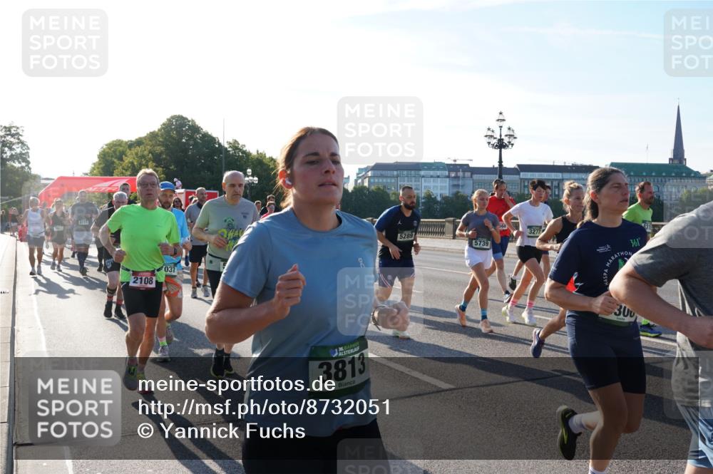 07.09.2025 - BARMER Alsterlauf Yannick Fuchs http://msf.ph/oto/8732051 07.09.2025 09:03:04 Laufen 441, 3661, 8111, 2108, 037, 1636, 3813, 5289, 3277, 5739, 361, 300 meine-sportfotos.de