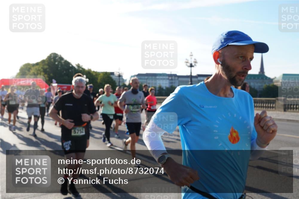07.09.2025 - BARMER Alsterlauf Yannick Fuchs http://msf.ph/oto/8732074 07.09.2025 09:03:06 Laufen 5752 meine-sportfotos.de