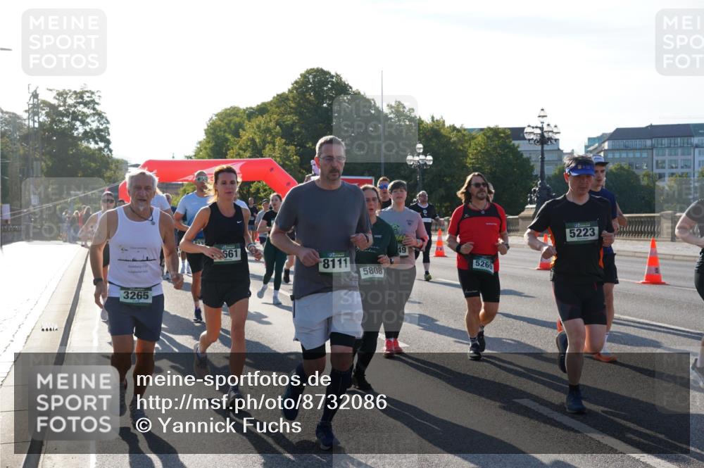 07.09.2025 - BARMER Alsterlauf Yannick Fuchs http://msf.ph/oto/8732086 07.09.2025 09:03:08 Laufen 20, 3265, 661, 8111, 5808, 49, 5269, 5223 meine-sportfotos.de
