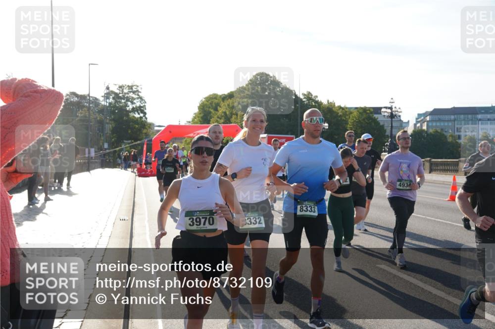 07.09.2025 - BARMER Alsterlauf Yannick Fuchs http://msf.ph/oto/8732109 07.09.2025 09:03:11 Laufen 5664, 3970, 332, 8333, 4934 meine-sportfotos.de