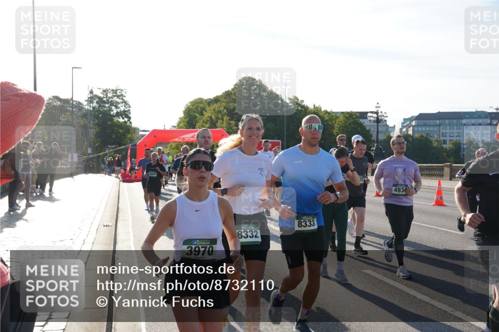 07.09.2025 - BARMER Alsterlauf Yannick Fuchs http://msf.ph/oto/8732110 07.09.2025 09:03:11 Laufen 444, 15664, 3970, 8332, 8333, 4934 meine-sportfotos.de