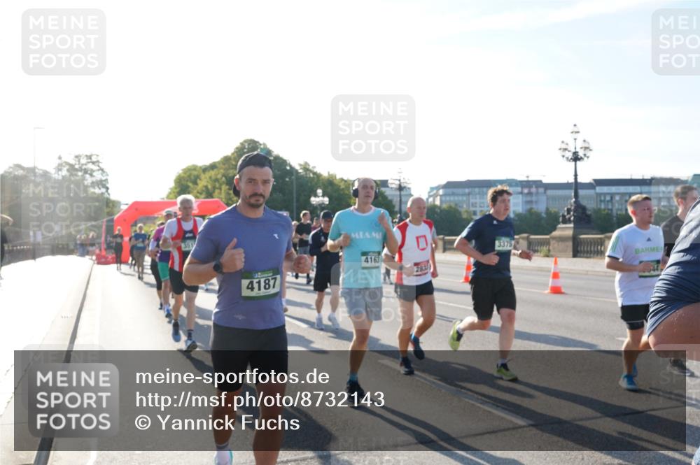 07.09.2025 - BARMER Alsterlauf Yannick Fuchs http://msf.ph/oto/8732143 07.09.2025 09:03:16 Laufen 3375, 4187, 4163, 283, 044 meine-sportfotos.de
