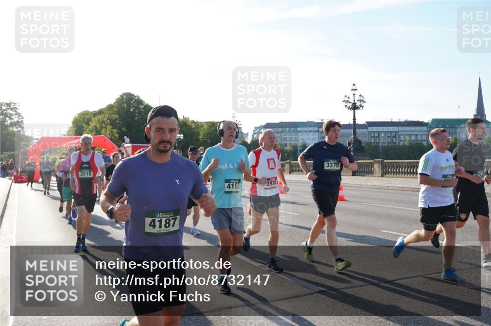 07.09.2025 - BARMER Alsterlauf Yannick Fuchs http://msf.ph/oto/8732147 07.09.2025 09:03:16 Laufen 3515, 4187, 4163, 2832, 3375 meine-sportfotos.de