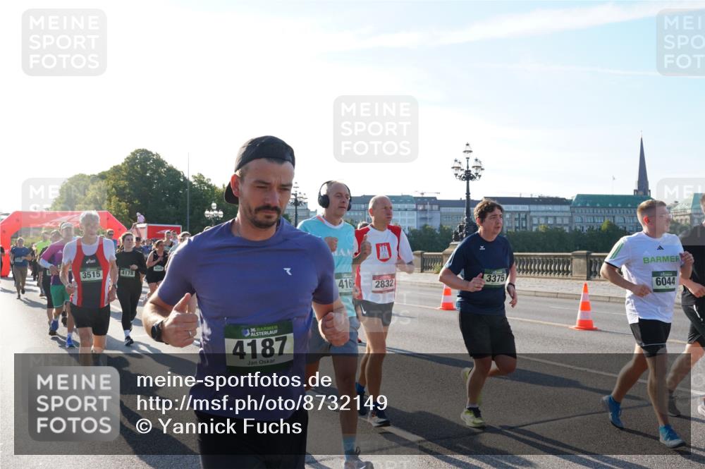 07.09.2025 - BARMER Alsterlauf Yannick Fuchs http://msf.ph/oto/8732149 07.09.2025 09:03:16 Laufen 4945, 3515, 4178, 36, 4187, 416, 2832, 3375, 6044 meine-sportfotos.de