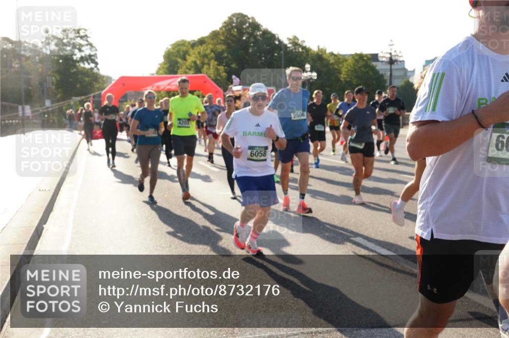 07.09.2025 - BARMER Alsterlauf Yannick Fuchs http://msf.ph/oto/8732176 07.09.2025 09:03:20 Laufen 6058, 2606, 60 meine-sportfotos.de