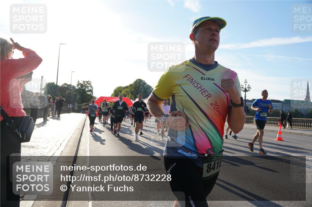 07.09.2025 - BARMER Alsterlauf Yannick Fuchs http://msf.ph/oto/8732228 07.09.2025 09:03:37 Laufen 4035, 4371, 20, 841, 4801 meine-sportfotos.de