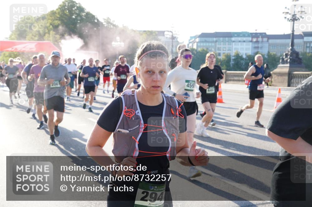 07.09.2025 - BARMER Alsterlauf Yannick Fuchs http://msf.ph/oto/8732257 07.09.2025 09:03:44 Laufen 2061, 294, 459, 446 meine-sportfotos.de