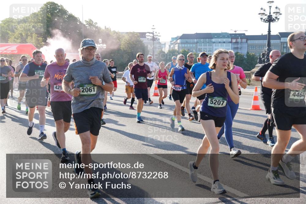 07.09.2025 - BARMER Alsterlauf Yannick Fuchs http://msf.ph/oto/8732268 07.09.2025 09:03:45 Laufen 559, 5639, 425, 2061, 6189, 3252, 2829, 5207, 4464 meine-sportfotos.de