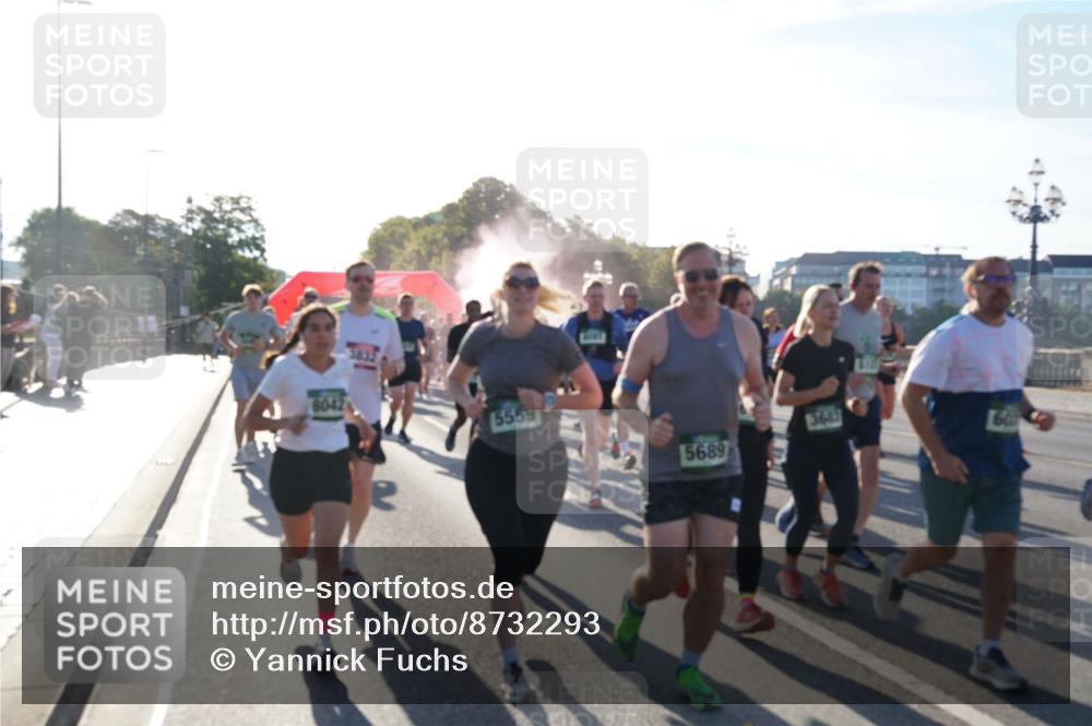 07.09.2025 - BARMER Alsterlauf Yannick Fuchs http://msf.ph/oto/8732293 07.09.2025 09:03:49 Laufen 6042, 3832, 5559, 368, 5689, 60 meine-sportfotos.de