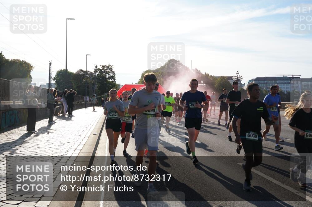 07.09.2025 - BARMER Alsterlauf Yannick Fuchs http://msf.ph/oto/8732317 07.09.2025 09:03:52 Laufen 090, 5352, 5337, 493, 6039, 4698 meine-sportfotos.de