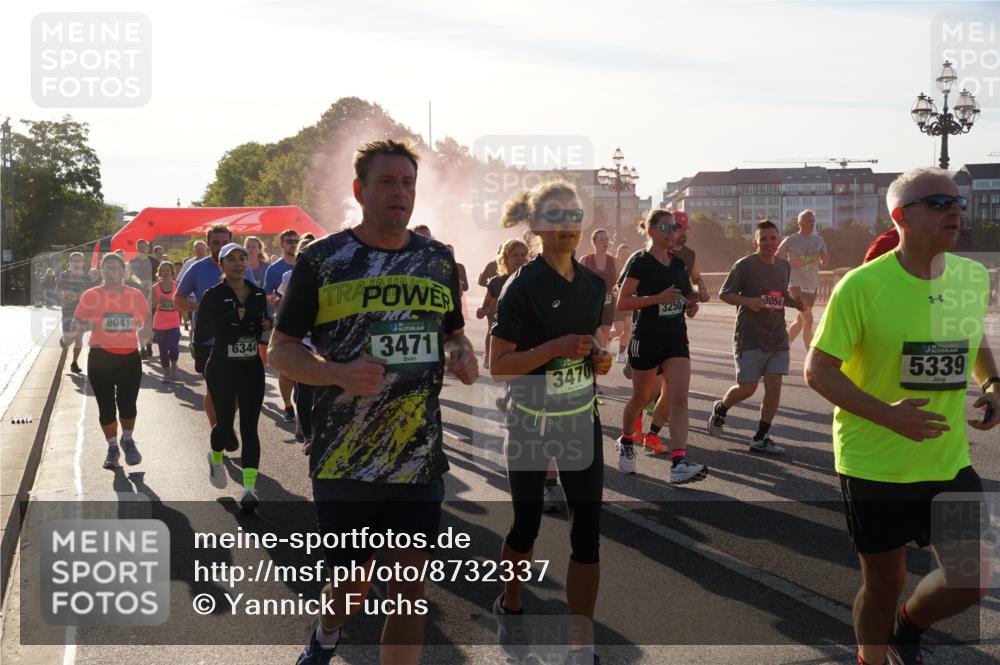 07.09.2025 - BARMER Alsterlauf Yannick Fuchs http://msf.ph/oto/8732337 07.09.2025 09:03:55 Laufen 8041, 6344, 3471, 3470, 3250, 3050, 5339 meine-sportfotos.de