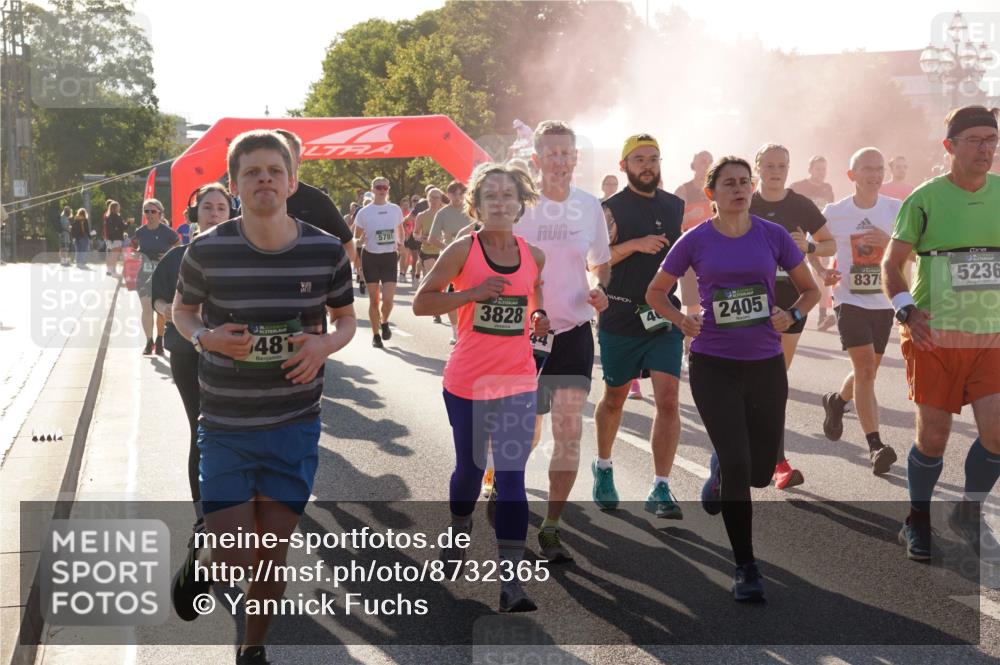 07.09.2025 - BARMER Alsterlauf Yannick Fuchs http://msf.ph/oto/8732365 07.09.2025 09:03:59 Laufen 481, 5781, 3828, 4, 2405, 837, 5236 meine-sportfotos.de