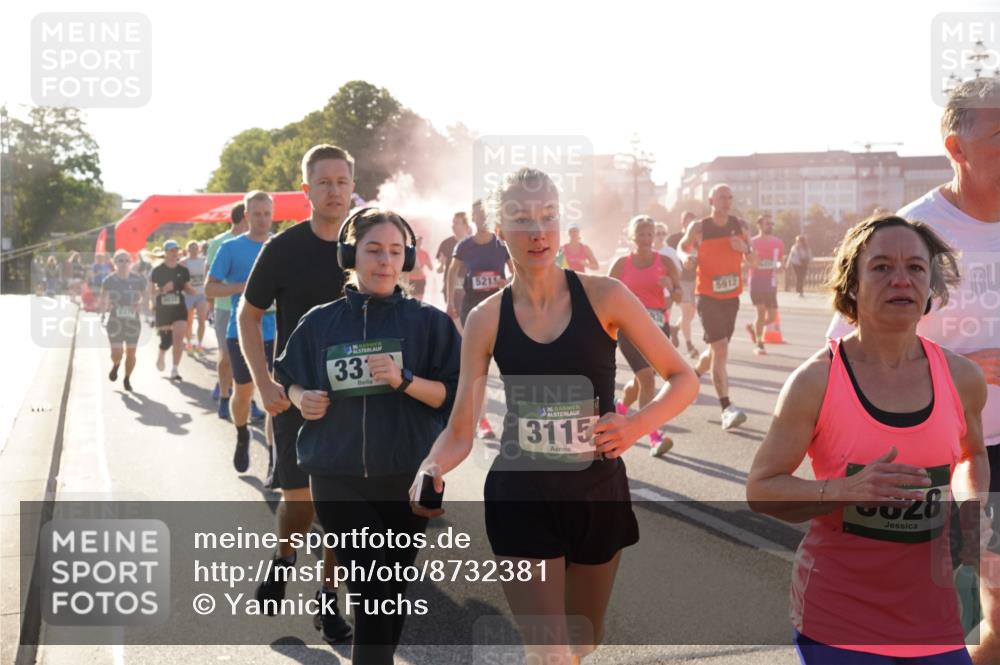 07.09.2025 - BARMER Alsterlauf Yannick Fuchs http://msf.ph/oto/8732381 07.09.2025 09:04:01 Laufen 33, 5213, 36, 3115, 5912, 5628 meine-sportfotos.de