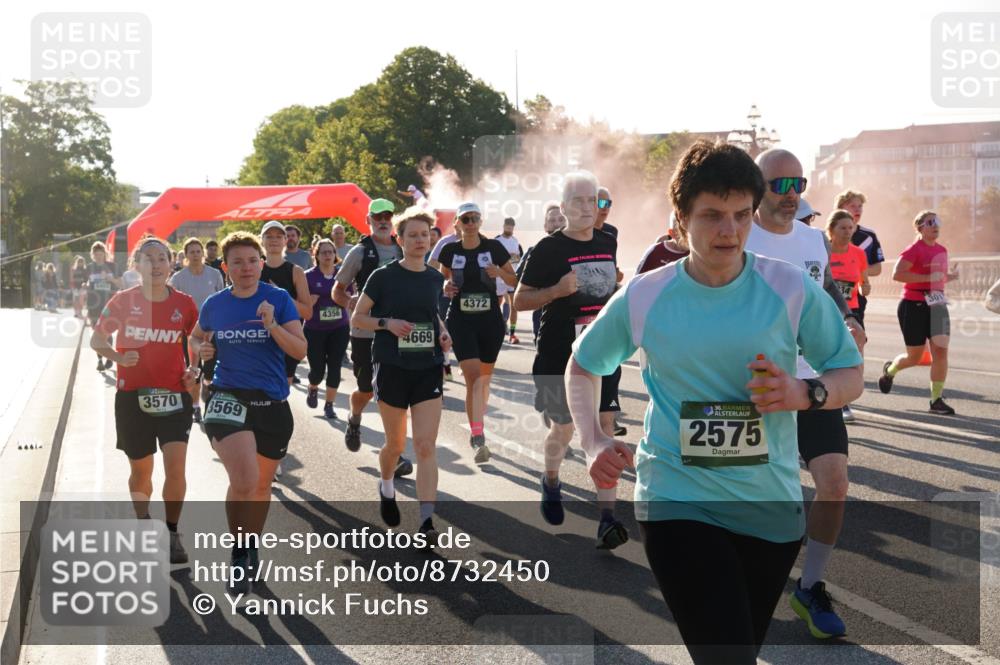 07.09.2025 - BARMER Alsterlauf Yannick Fuchs http://msf.ph/oto/8732450 07.09.2025 09:04:08 Laufen 14414, 6401, 3570, 3569, 4356, 4669, 4372, 2575 meine-sportfotos.de