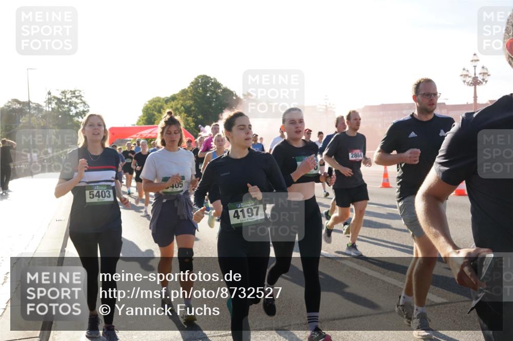 07.09.2025 - BARMER Alsterlauf Yannick Fuchs http://msf.ph/oto/8732527 07.09.2025 09:04:17 Laufen 5403, 405, 4197, 2884 meine-sportfotos.de