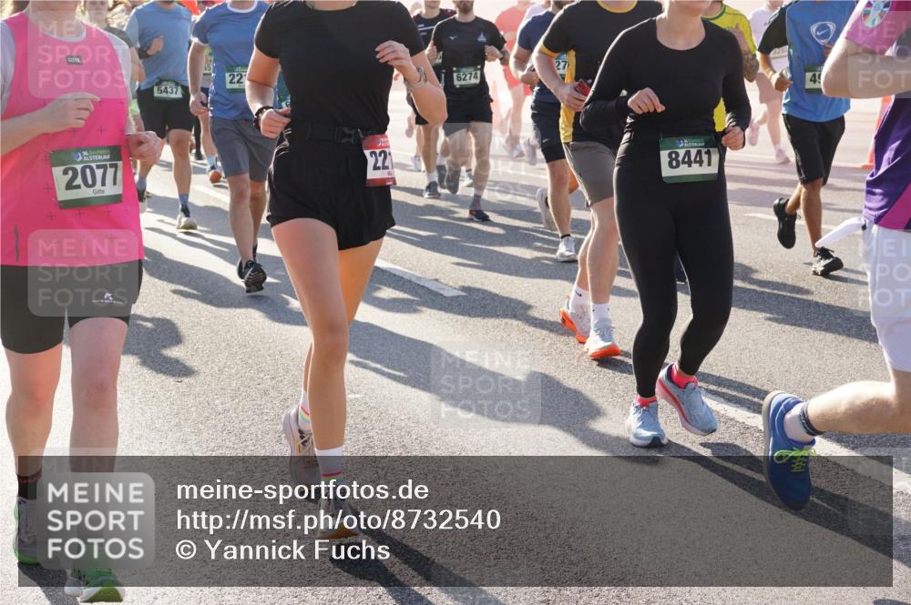 07.09.2025 - BARMER Alsterlauf Yannick Fuchs http://msf.ph/oto/8732540 07.09.2025 09:04:19 Laufen 36, 2077, 5437, 22, 221, 6274, 27, 8441, 49 meine-sportfotos.de