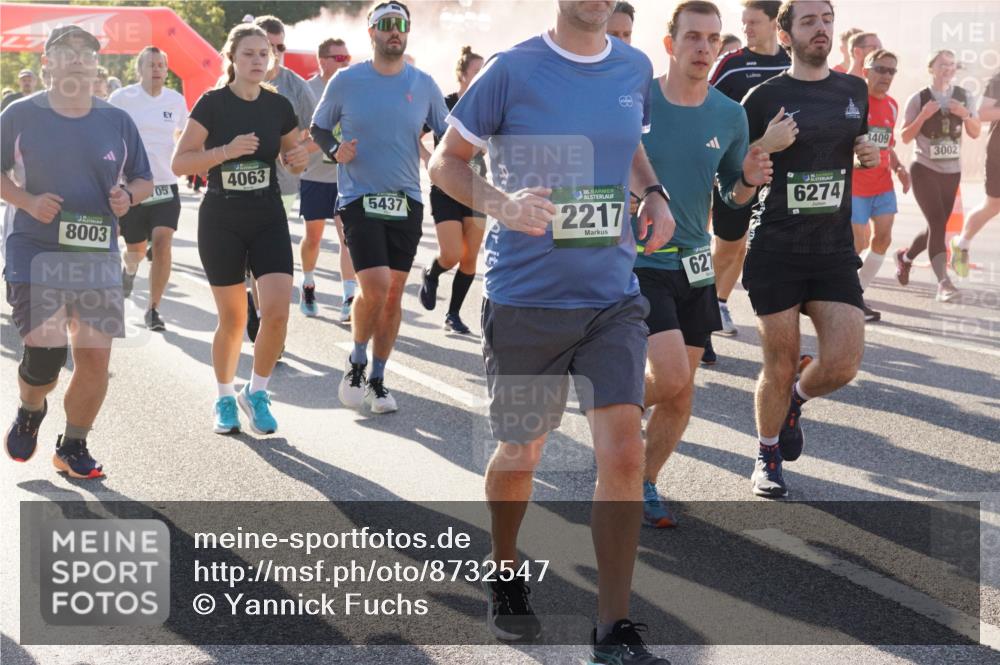 07.09.2025 - BARMER Alsterlauf Yannick Fuchs http://msf.ph/oto/8732547 07.09.2025 09:04:21 Laufen 8003, 05, 4063, 5437, 36, 2217, 627, 6274, 3409, 3002 meine-sportfotos.de