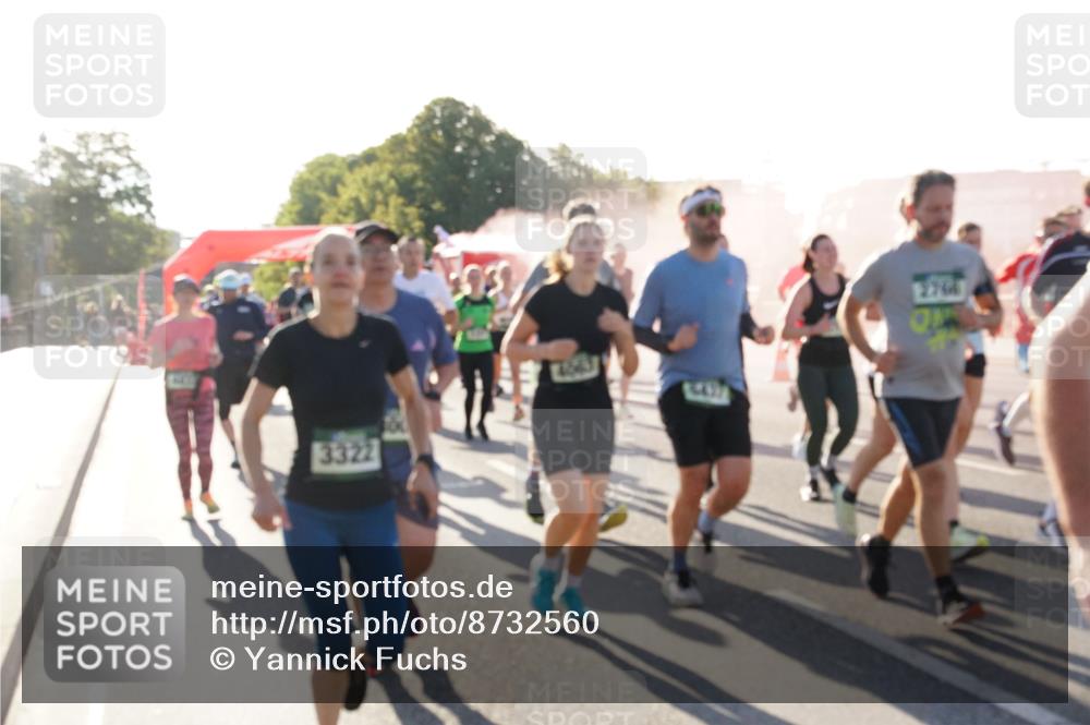 07.09.2025 - BARMER Alsterlauf Yannick Fuchs http://msf.ph/oto/8732560 07.09.2025 09:04:22 Laufen 3322, 2704 meine-sportfotos.de