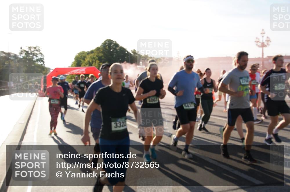 07.09.2025 - BARMER Alsterlauf Yannick Fuchs http://msf.ph/oto/8732565 07.09.2025 09:04:22 Laufen 332, 6497 meine-sportfotos.de