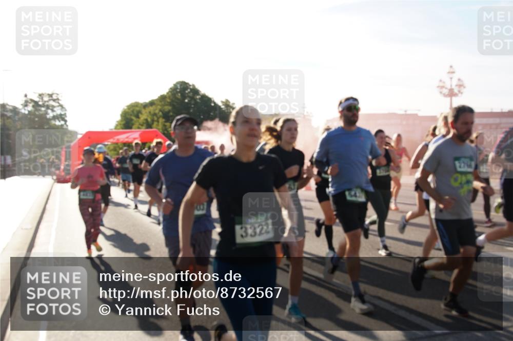 07.09.2025 - BARMER Alsterlauf Yannick Fuchs http://msf.ph/oto/8732567 07.09.2025 09:04:23 Laufen 103, 3322, 549, 274 meine-sportfotos.de