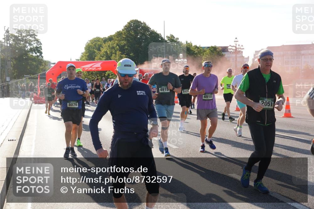07.09.2025 - BARMER Alsterlauf Yannick Fuchs http://msf.ph/oto/8732597 07.09.2025 09:04:27 Laufen 2708, 8076, 5244, 2236, 4915, 8425, 25, 4910, 2051 meine-sportfotos.de