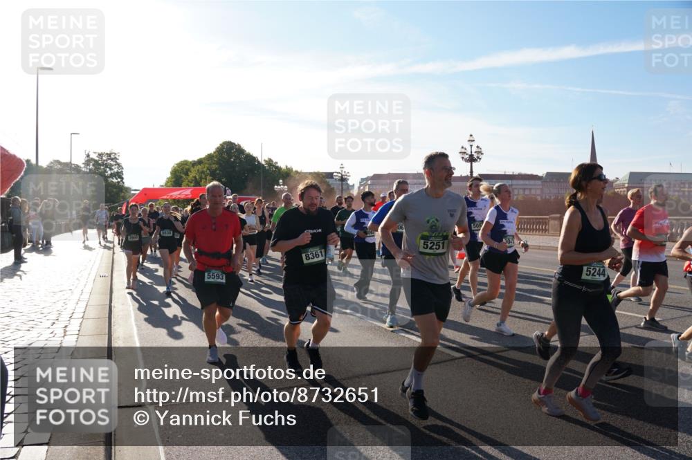07.09.2025 - BARMER Alsterlauf Yannick Fuchs http://msf.ph/oto/8732651 07.09.2025 09:04:37 Laufen 563865, 06, 5251, 5593, 8361, 505, 3041, 5244 meine-sportfotos.de