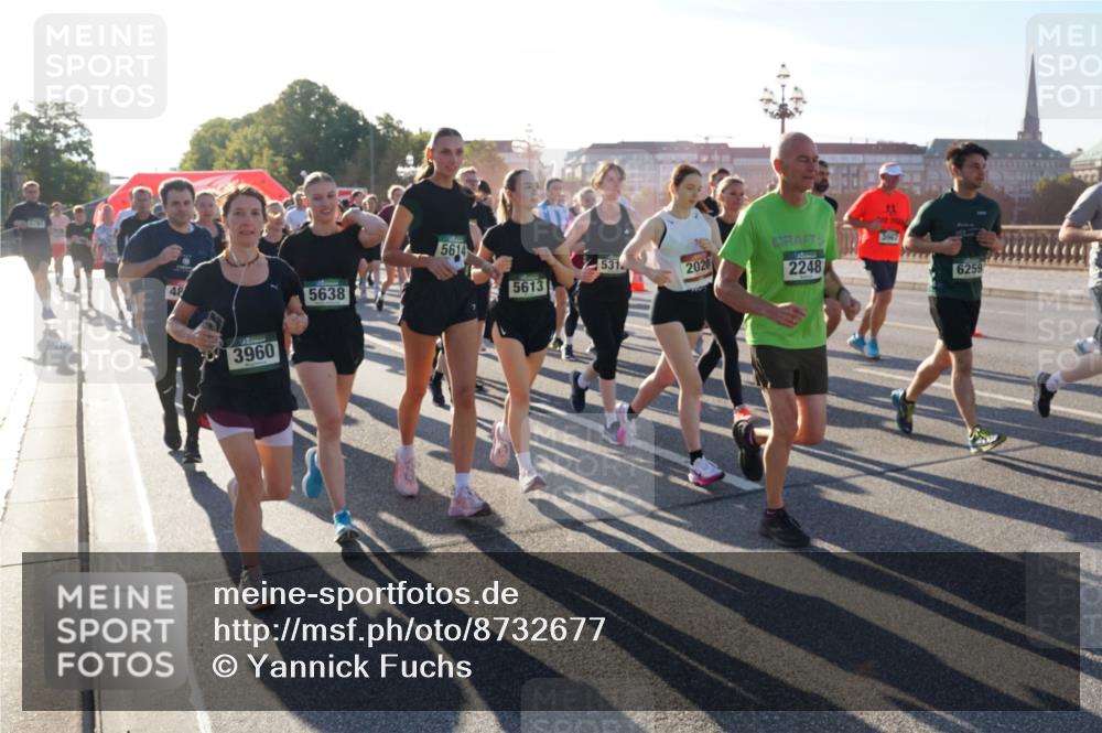 07.09.2025 - BARMER Alsterlauf Yannick Fuchs http://msf.ph/oto/8732677 07.09.2025 09:04:39 Laufen 48, 3960, 5638, 5614, 531, 5613, 2020, 2248, 3967, 6259 meine-sportfotos.de
