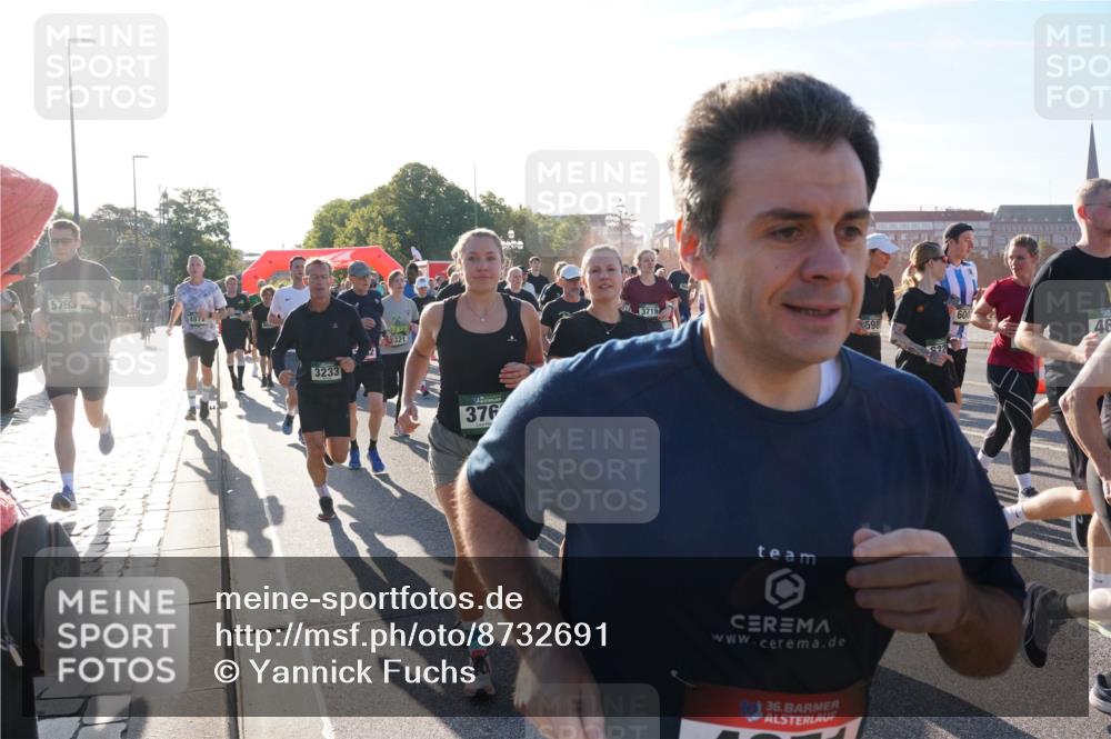 07.09.2025 - BARMER Alsterlauf Yannick Fuchs http://msf.ph/oto/8732691 07.09.2025 09:04:41 Laufen 5793, 3233, 321, 376, 3719, 600, 598, 46, 136 meine-sportfotos.de