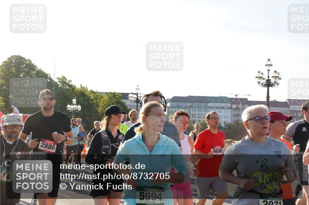 07.09.2025 - BARMER Alsterlauf Yannick Fuchs http://msf.ph/oto/8732705 07.09.2025 09:04:55 Laufen 143, 2880, 223, 3698, 5994, 36, 2021 meine-sportfotos.de