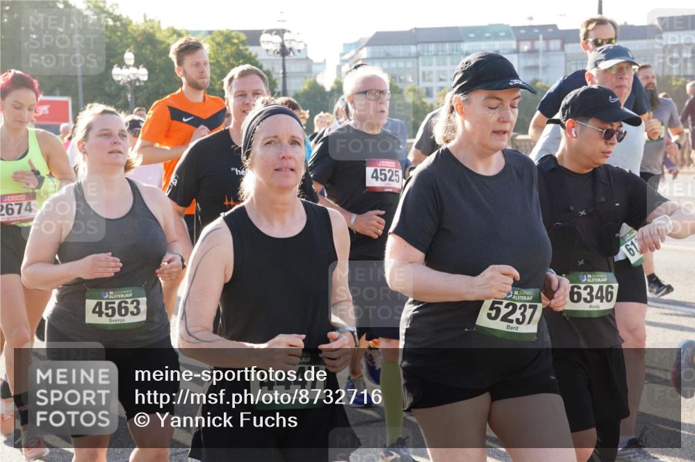 07.09.2025 - BARMER Alsterlauf Yannick Fuchs http://msf.ph/oto/8732716 07.09.2025 09:05:01 Laufen 2674, 4563, 4447, 4525, 36, 5237, 36, 6346, 611 meine-sportfotos.de