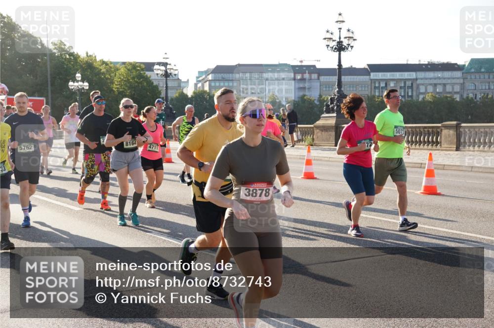 07.09.2025 - BARMER Alsterlauf Yannick Fuchs http://msf.ph/oto/8732743 07.09.2025 09:05:06 Laufen 5762, 8164, 4711, 33, 36, 3878, 5073 meine-sportfotos.de