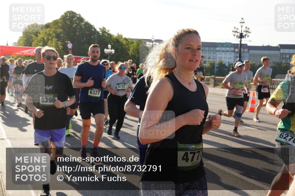 07.09.2025 - BARMER Alsterlauf Yannick Fuchs http://msf.ph/oto/8732791 07.09.2025 09:05:15 Laufen 8398, 4720, 6327, 36, 477, 459, 5013, 6278 meine-sportfotos.de