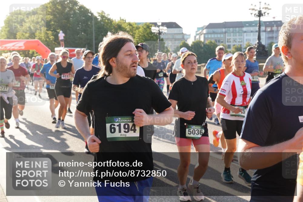 07.09.2025 - BARMER Alsterlauf Yannick Fuchs http://msf.ph/oto/8732850 07.09.2025 09:05:23 Laufen 727, 6117, 36, 6194, 5036 meine-sportfotos.de