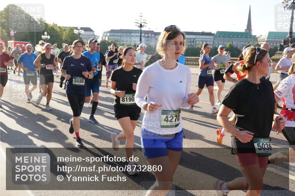 07.09.2025 - BARMER Alsterlauf Yannick Fuchs http://msf.ph/oto/8732860 07.09.2025 09:05:24 Laufen 656, 5291, 6117, 5588, 8190, 36, 4270, 618, 484, 36, 5036 meine-sportfotos.de