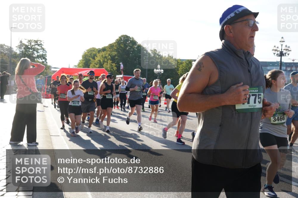 07.09.2025 - BARMER Alsterlauf Yannick Fuchs http://msf.ph/oto/8732886 07.09.2025 09:05:43 Laufen 6022, 4919, 4922, 492, 940, 3231, 10, 3775, 3466 meine-sportfotos.de