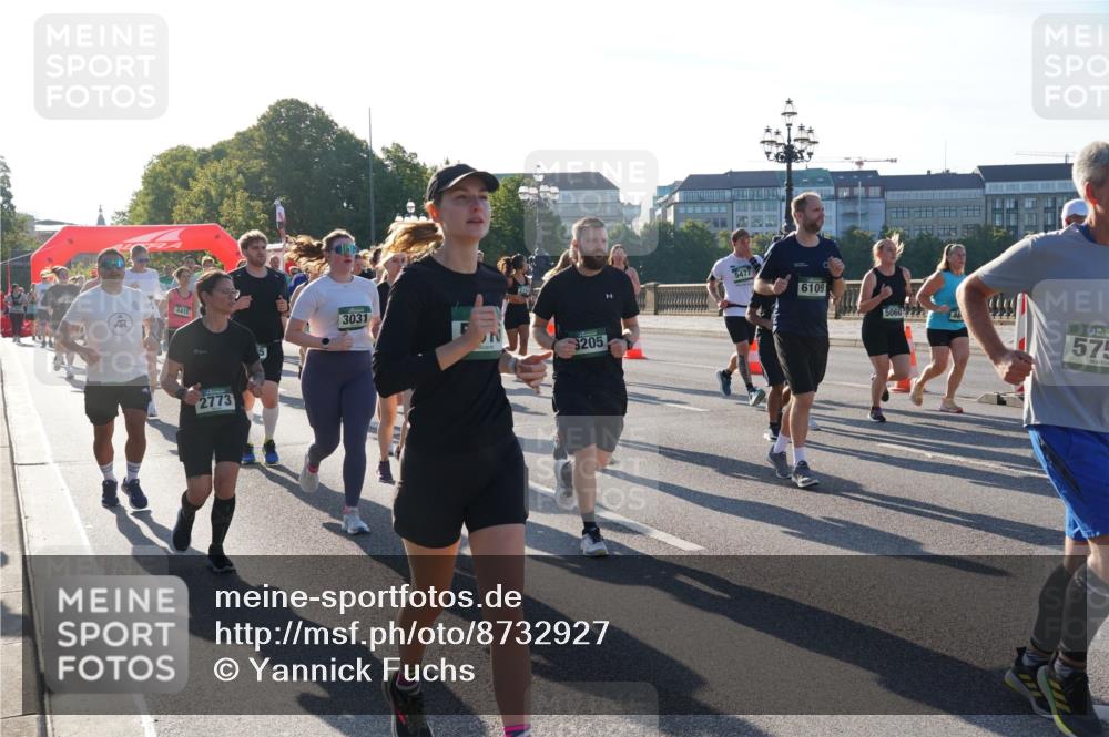 07.09.2025 - BARMER Alsterlauf Yannick Fuchs http://msf.ph/oto/8732927 07.09.2025 09:05:53 Laufen 3410, 3031, 3205, 2773, 5477, 6109, 5060, 575 meine-sportfotos.de
