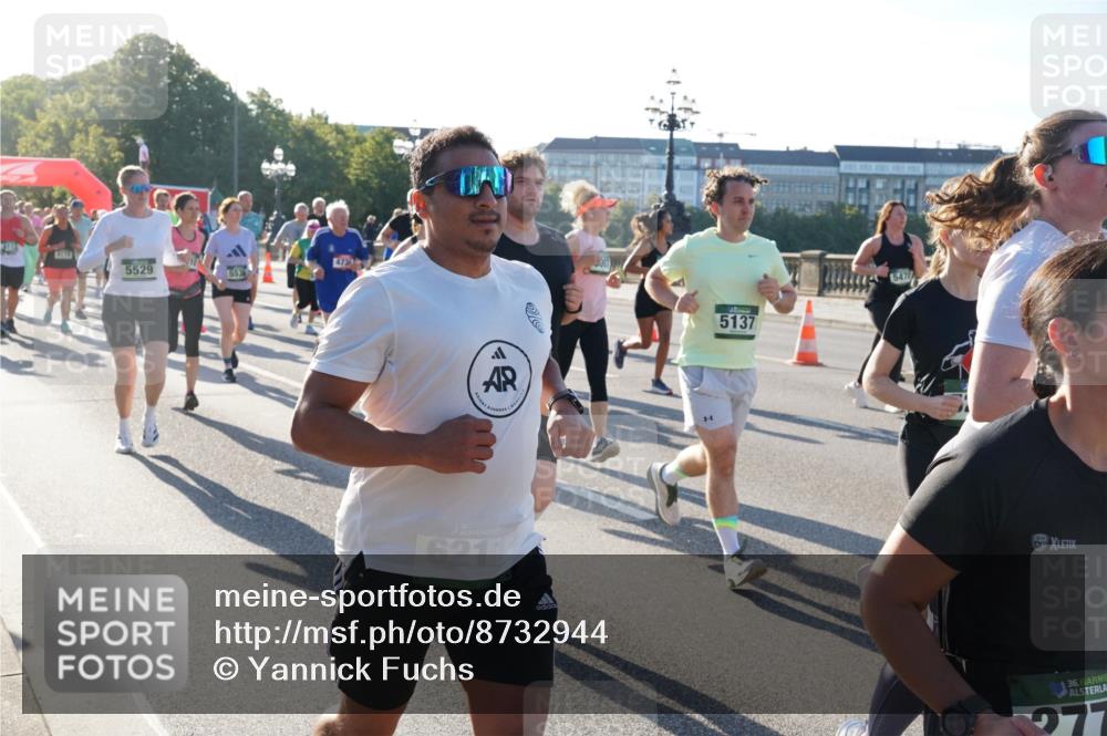 07.09.2025 - BARMER Alsterlauf Yannick Fuchs http://msf.ph/oto/8732944 07.09.2025 09:05:55 Laufen 2103, 5529, 6211, 5137, 2, 36 meine-sportfotos.de