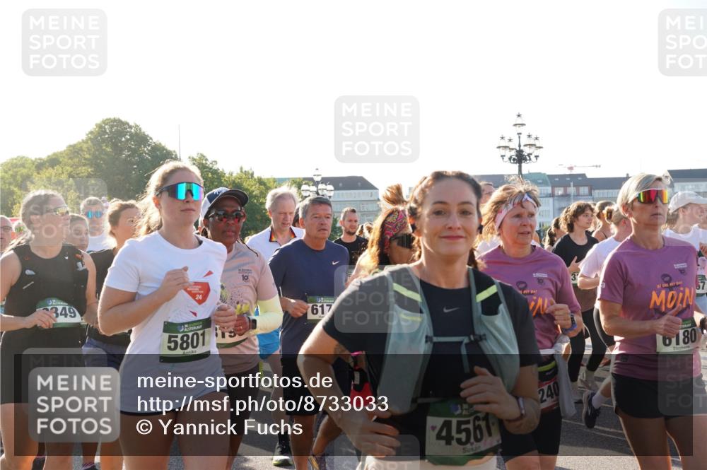 07.09.2025 - BARMER Alsterlauf Yannick Fuchs http://msf.ph/oto/8733033 07.09.2025 09:06:22 Laufen 349, 24, 5801, 10, 617, 4561, 240, 6180 meine-sportfotos.de