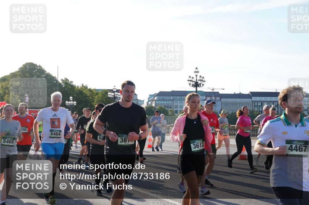 07.09.2025 - BARMER Alsterlauf Yannick Fuchs http://msf.ph/oto/8733186 07.09.2025 09:06:34 Laufen 5465, 290, 5464, 52, 36, 5630, 6844, 3613, 91, 2895, 4467 meine-sportfotos.de